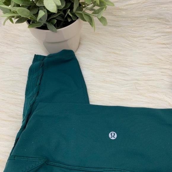 Lululemon High Times 7/8 Pant Rhythm Deep Green 8 - Picture 5 of 8